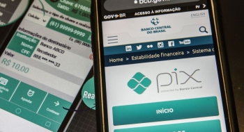 Mais de 40 órgãos federais aceitam pagamento de taxas via Pix